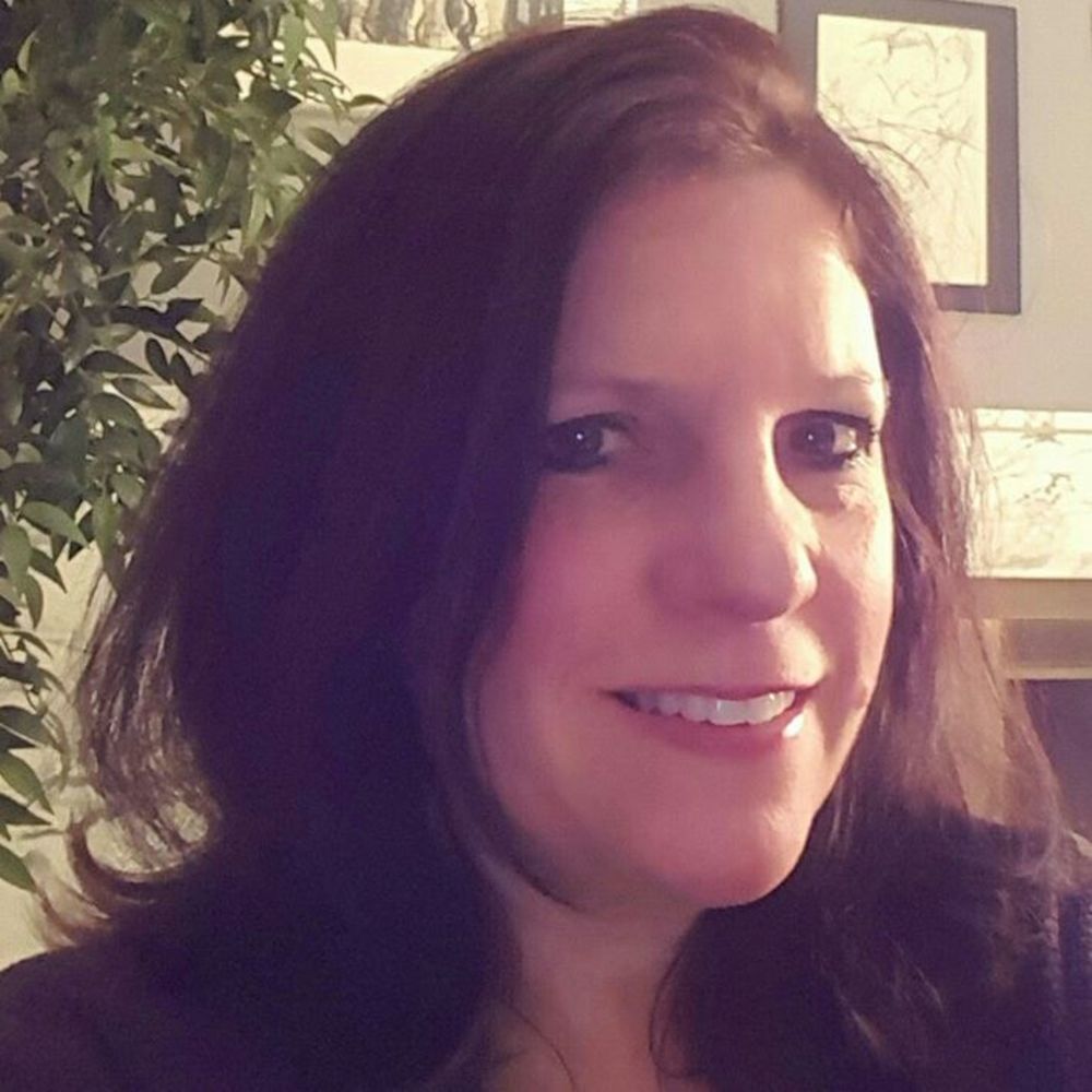 Meet your Posher, Dina